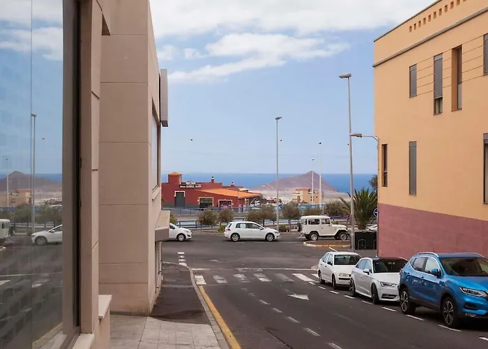 Lovely Spacious In Tenerife