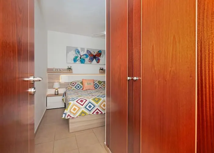 Appartement Lovely Spacious In Tenerife San Isidro (Tenerife)