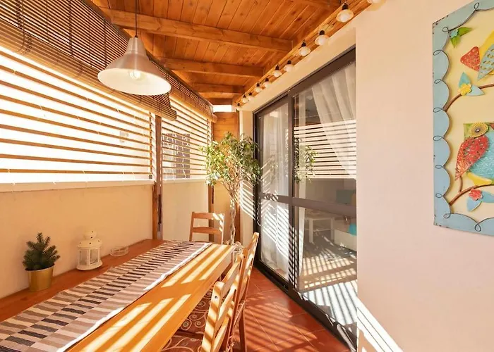 Lovely Spacious In Tenerife * San Isidro (Tenerife)