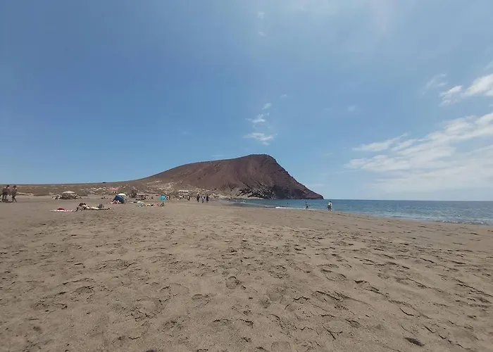 Lovely Spacious In Tenerife * San Isidro (Tenerife)