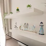 Апартаменты Lovely Spacious In Tenerife *