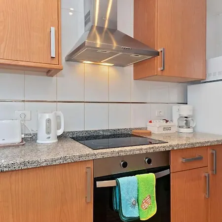 Апартаменты Lovely Spacious In Tenerife